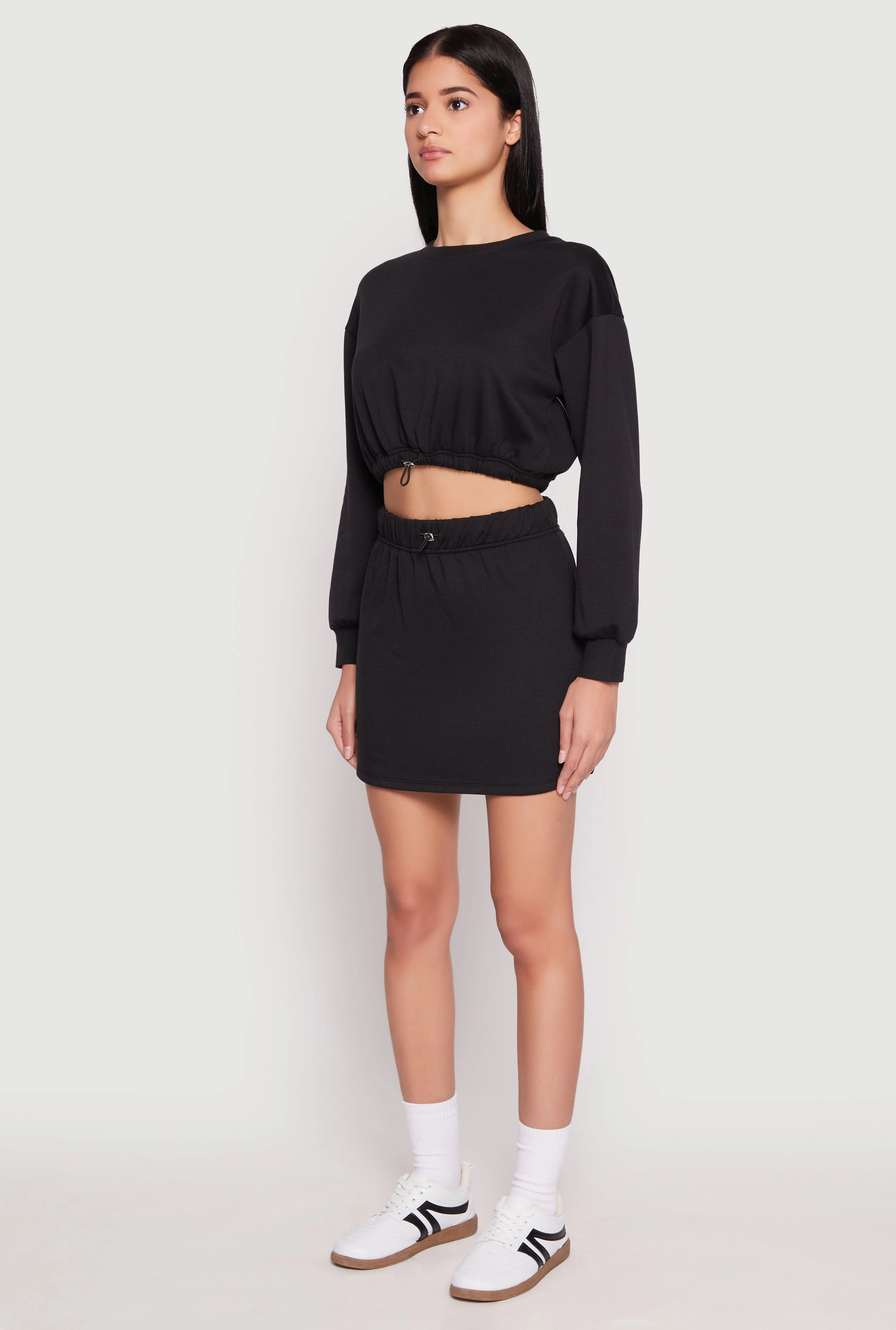 Almost Famous Crew Neck Cropped Sweatshirt