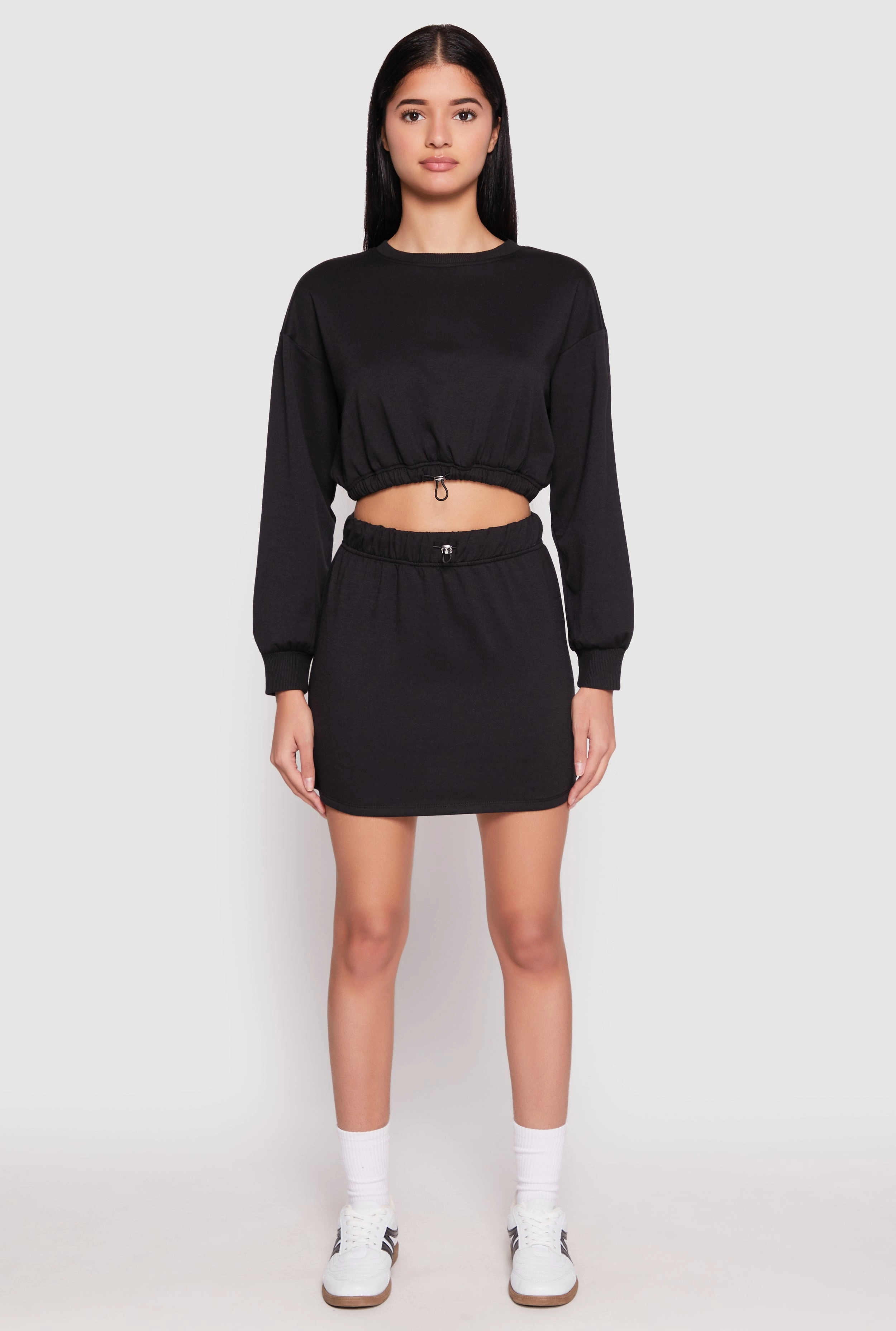 Almost Famous Crew Neck Cropped Sweatshirt