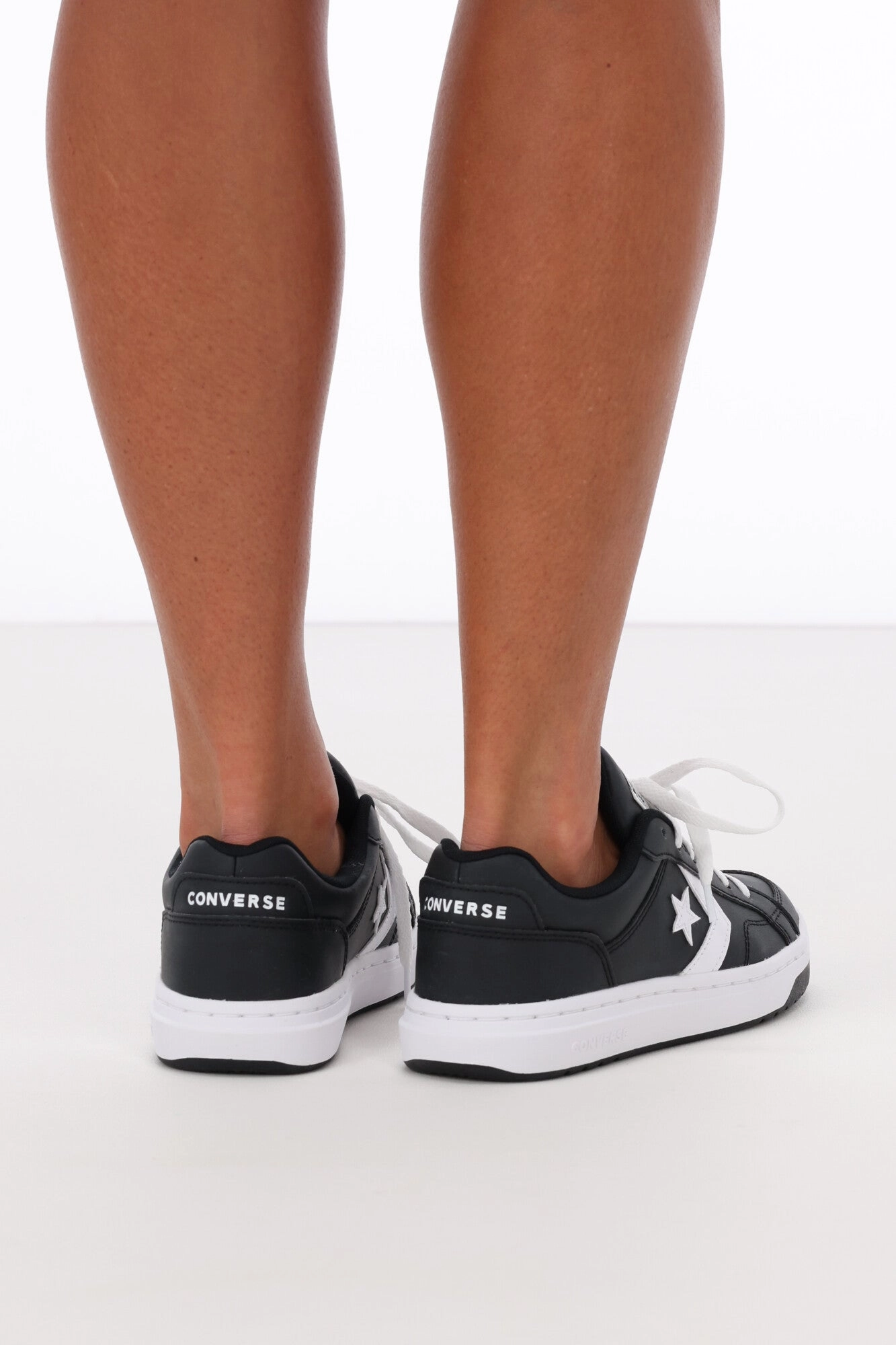 Converse Pro Blaze V2 Low Black