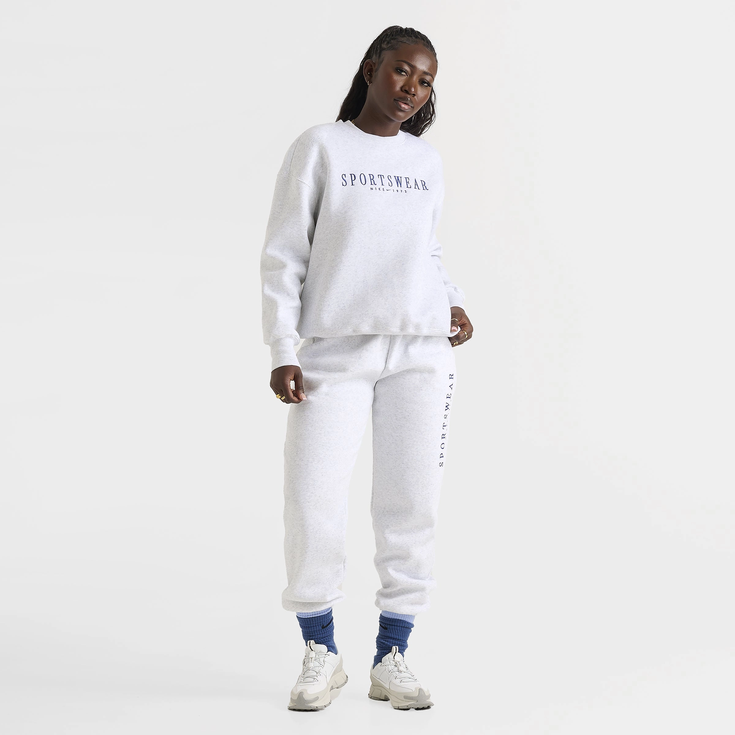 Nike Sportswear Women's Phoenix Fleece Oversized Crewneck Birch Heather / Deep Royal Blue
