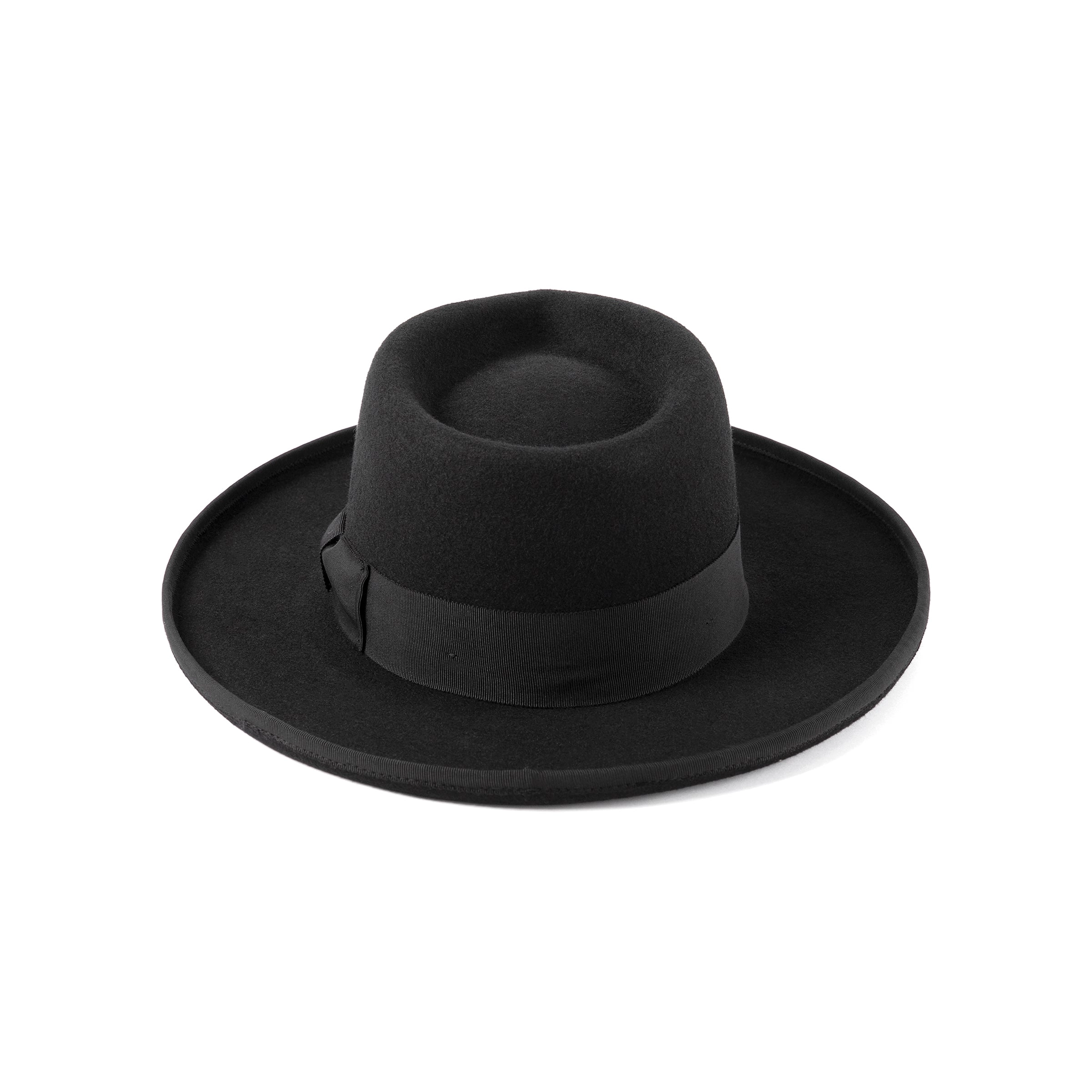 Pierre - Black