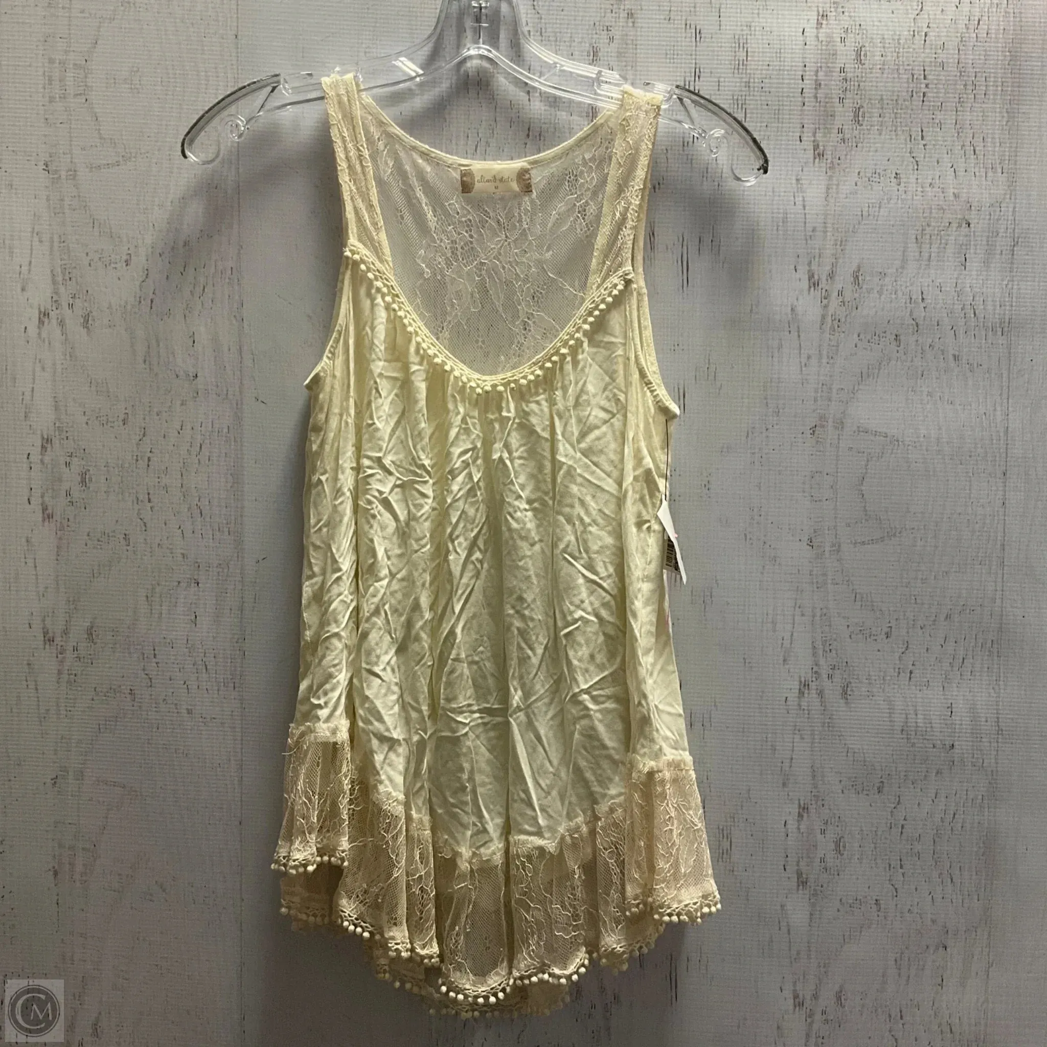 Top Sleeveless By Altard State In Cream, Size: M